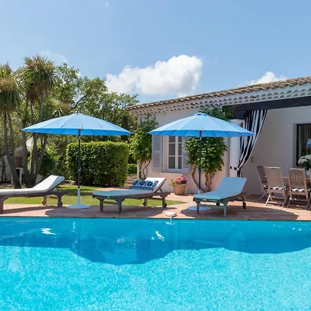 Luxury With Pool Villa *