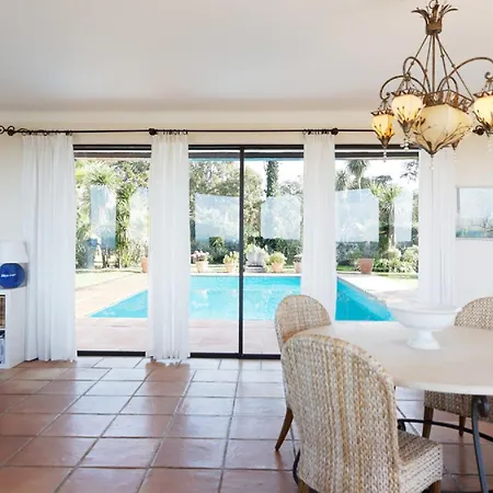 Luxury With Pool Villa Saint-Tropez